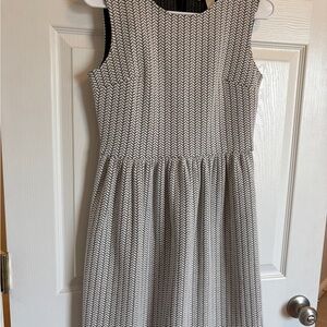LOFT black and White Patterned Dress